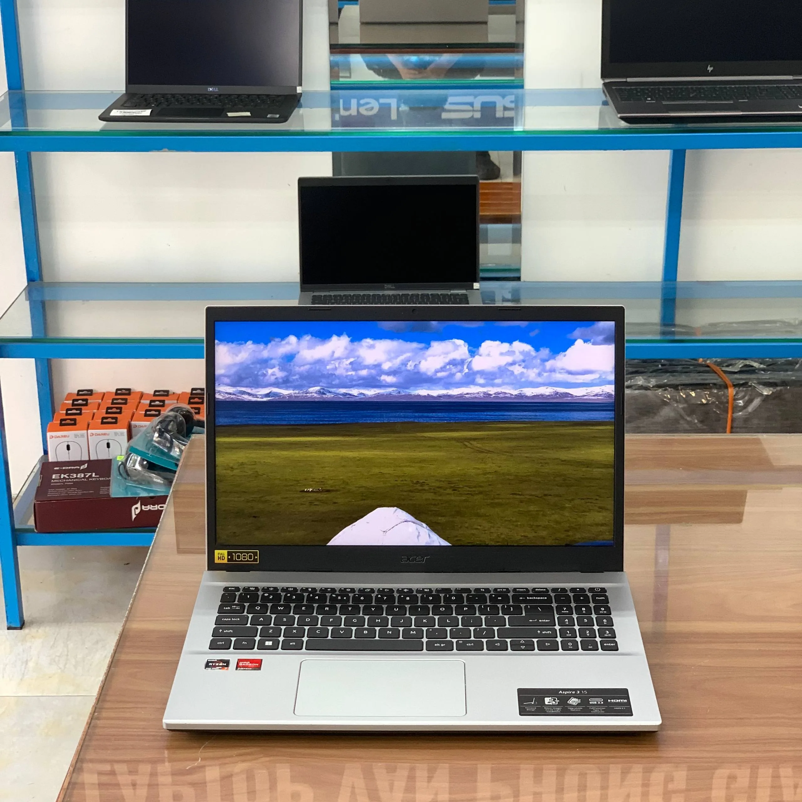 Laptop Acer Aspire A15-44P / Ryzen 7 5700U/ RAM 16GB/ SSD 512GB/ FHD (Like New)